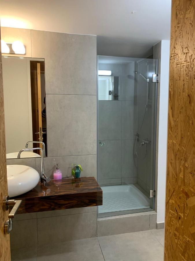 Strovolos Value Suites Eksteriør bilde
